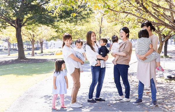 笑うファミリーの様子